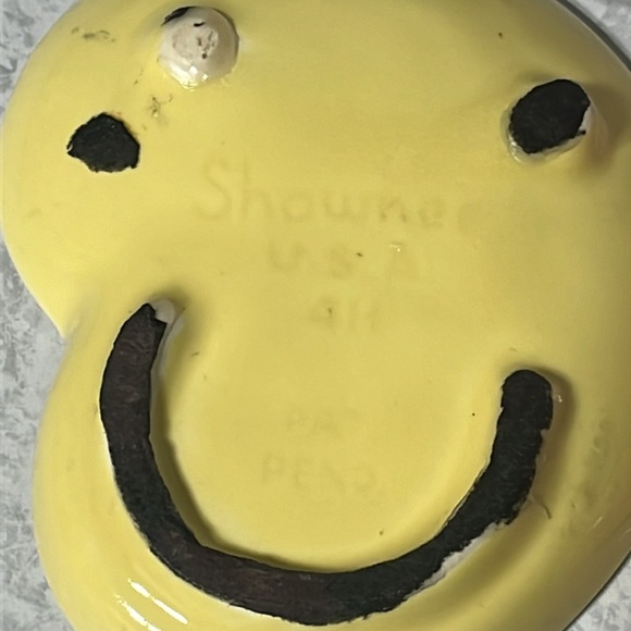 Set of 2 Shawnee USA 411 cup coaster/ ashtrays pink heart and yellow diamond mcm - Picture 8 of 13